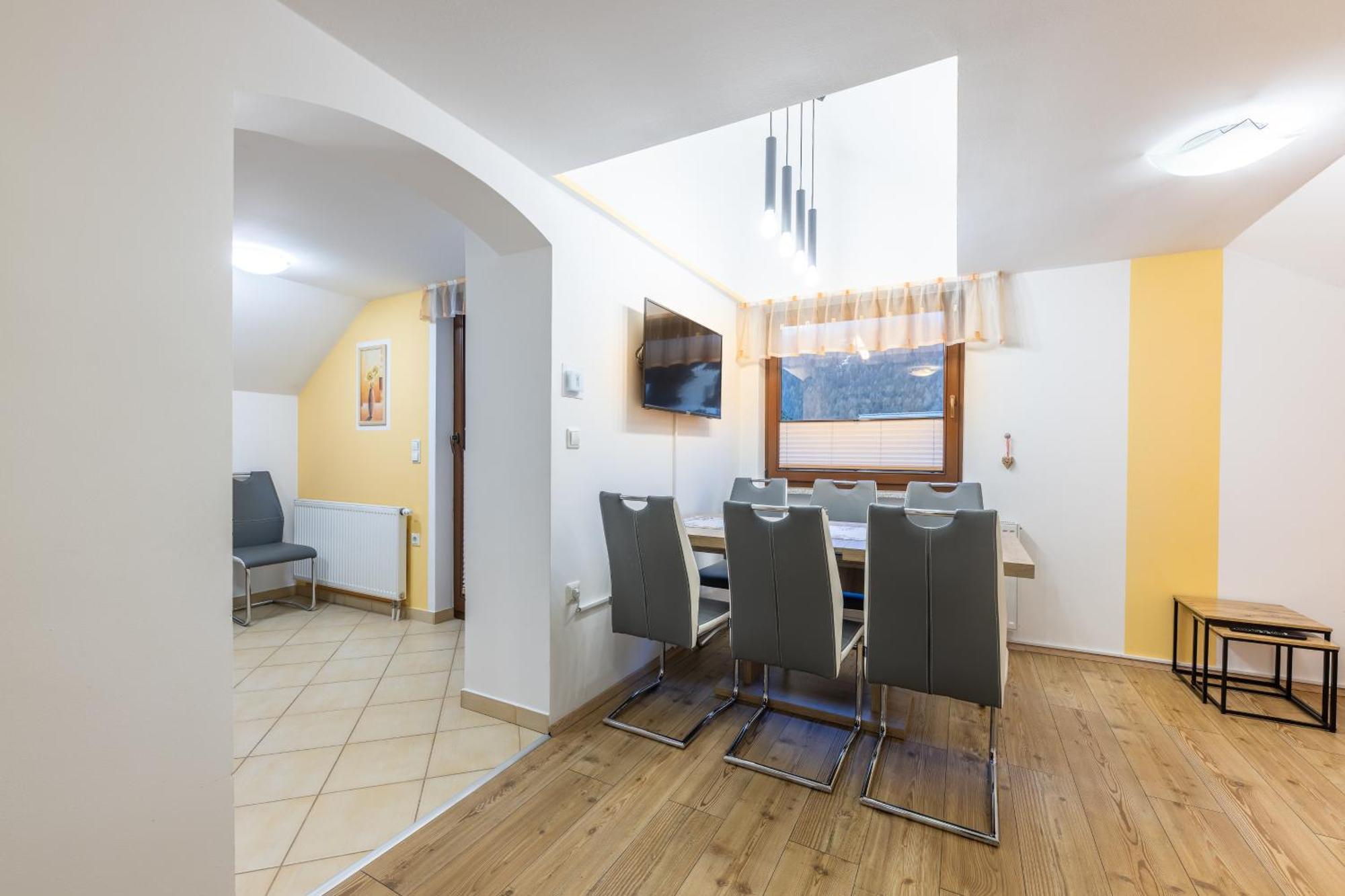 Apartment Eli Kranjska Gora Buitenkant foto